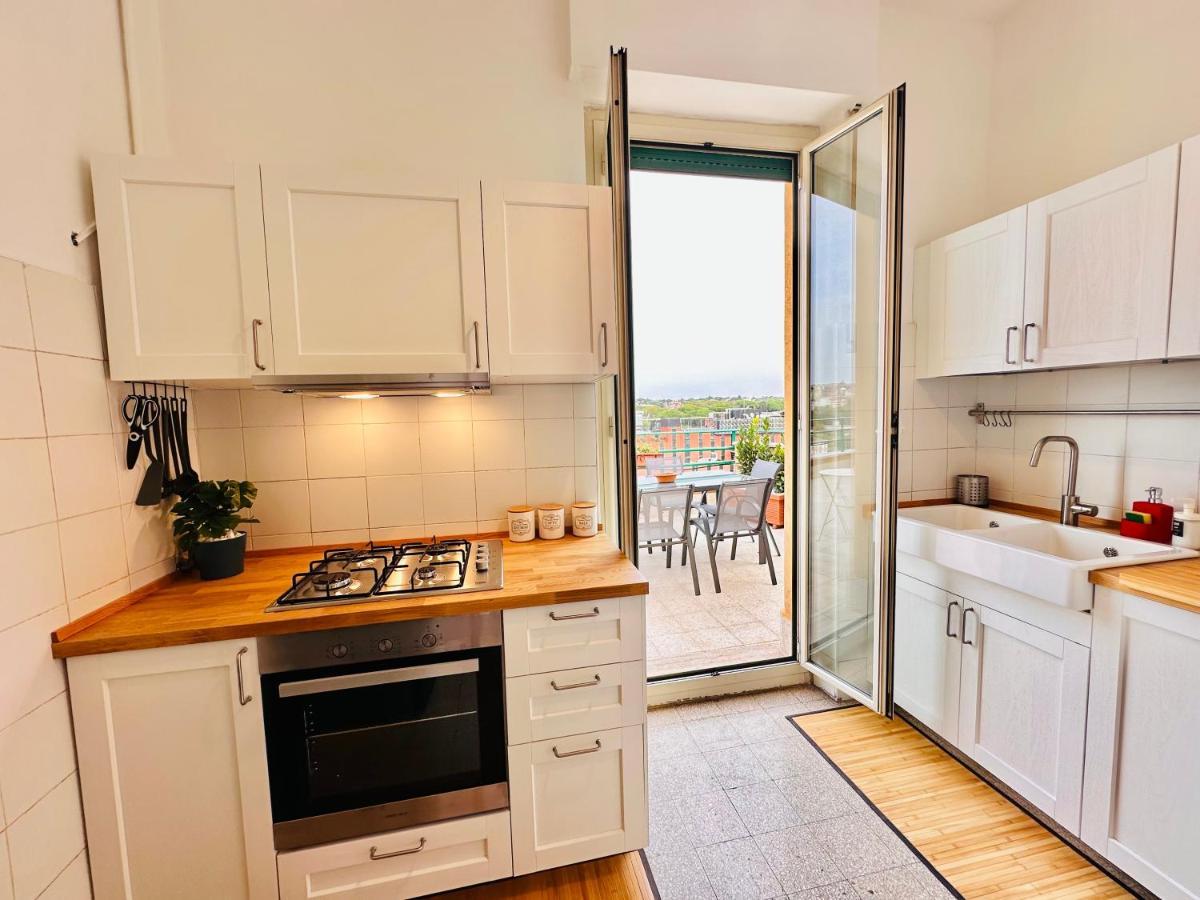 Attico Lussuoso Roma Centro Apartment ภายนอก รูปภาพ